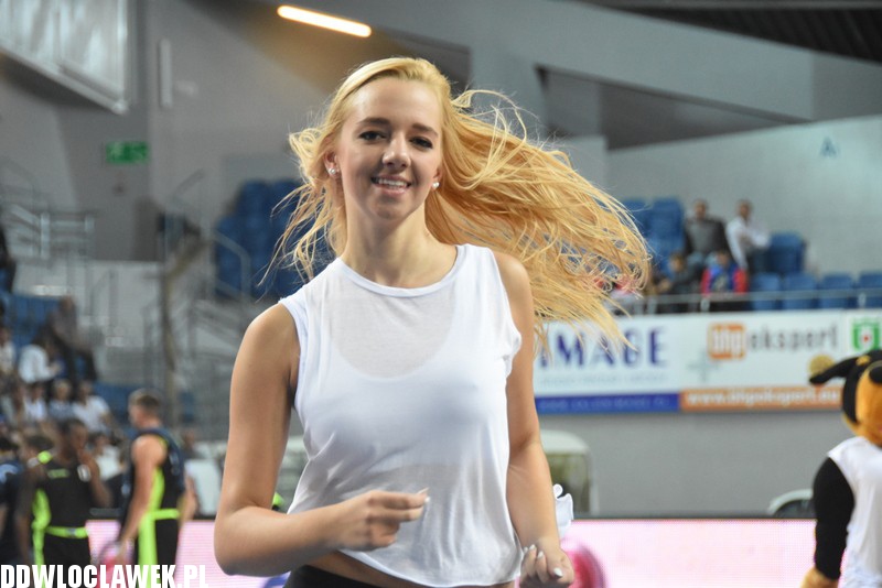 KBC 2015: Anwil - Wilki cheerleaderki