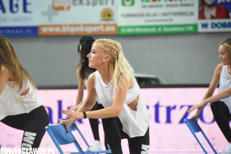 KBC 2015: Anwil - Wilki cheerleaderki