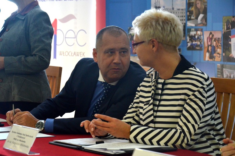 Podpisanie porozumienia PWSZ i MPEC