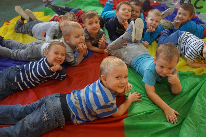 Dzień Chłopaka w Tęczowej Krainie
