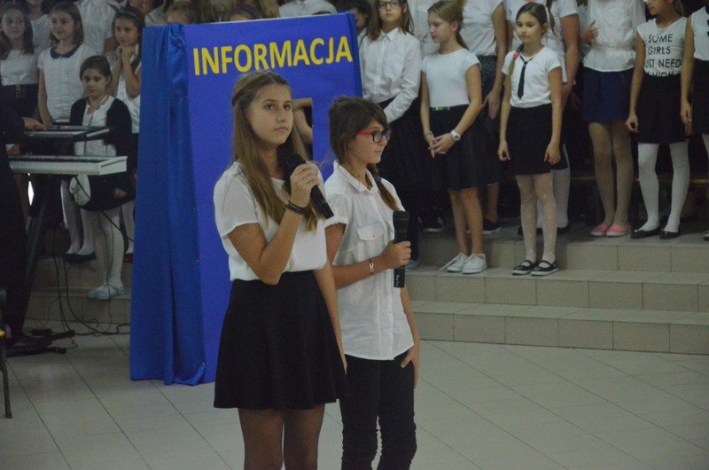 Uroczystości w SP 23