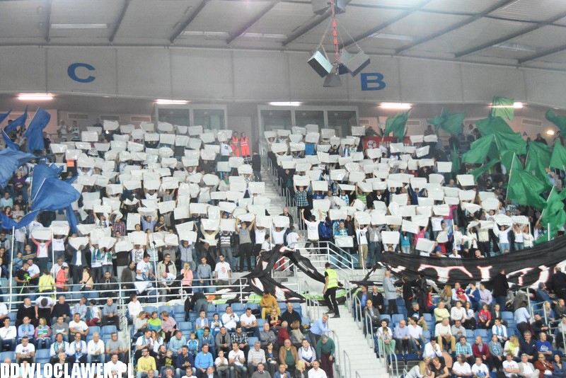 Kibice na meczu Anwil - Rosa Radom