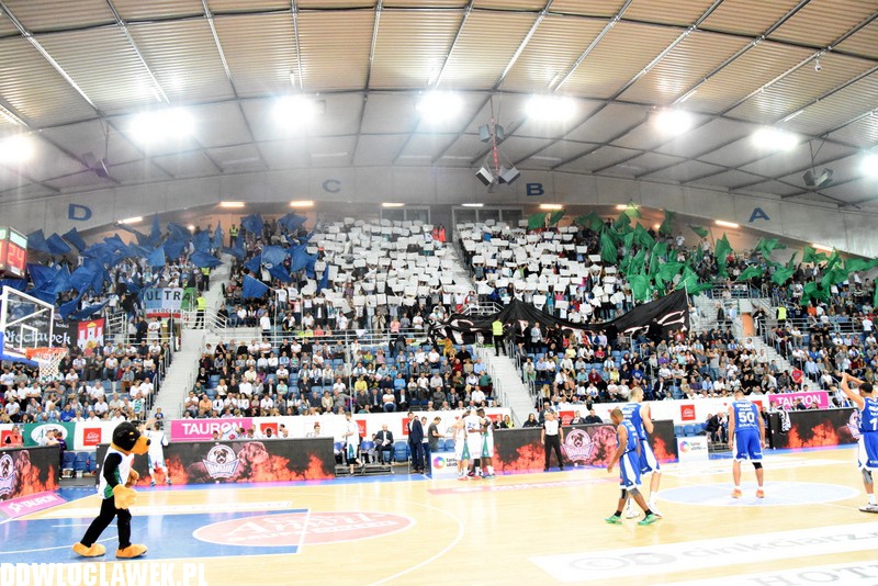 Kibice na meczu Anwil - Rosa Radom