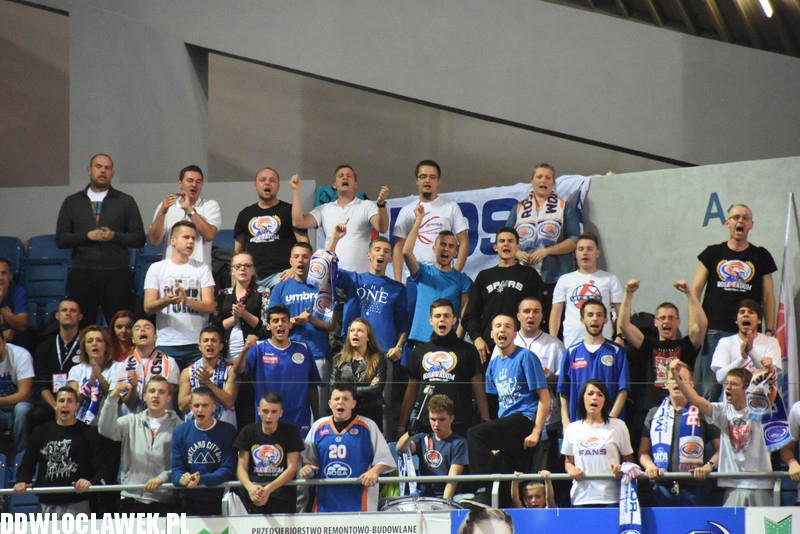Kibice na meczu Anwil - Rosa Radom