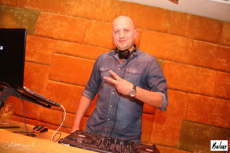 Sobota 11.10 Bulvar Million Club