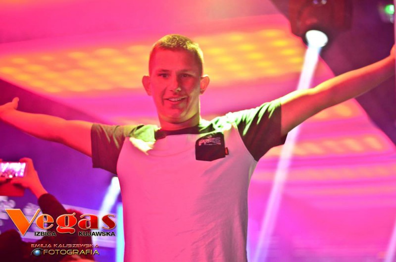 Weekend w klubie Vegas część I