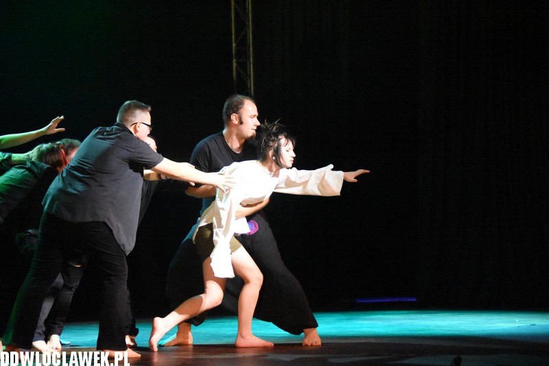 Trois w centrum kultury