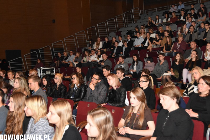 Trois w centrum kultury