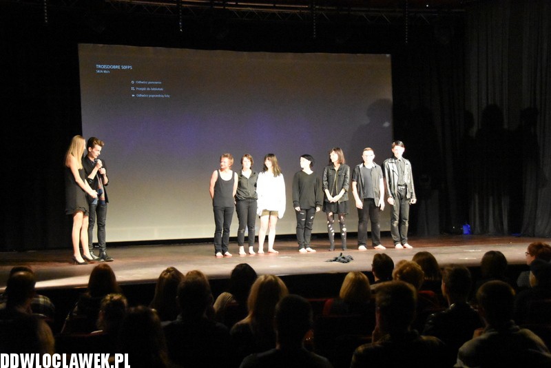 Trois w centrum kultury