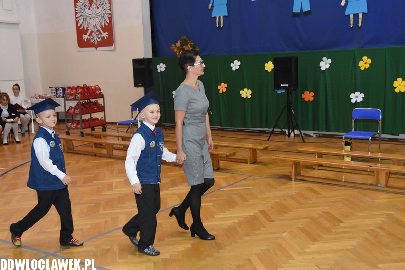 Pasowanie pierwszaków w SP 12