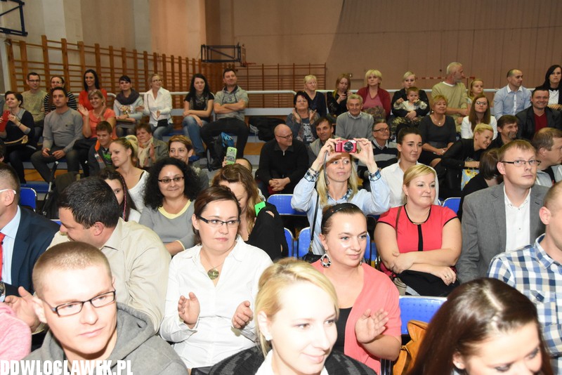Pasowanie pierwszaków w SP 12