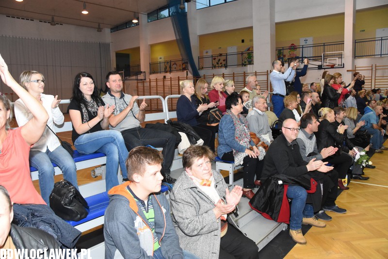 Pasowanie pierwszaków w SP 12