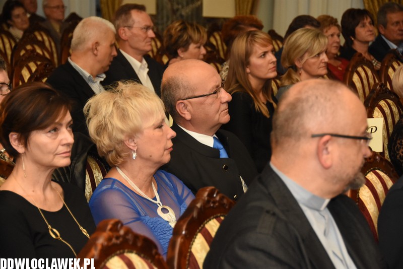 W Drodze do La Scali w Pałacu Bursztynowym