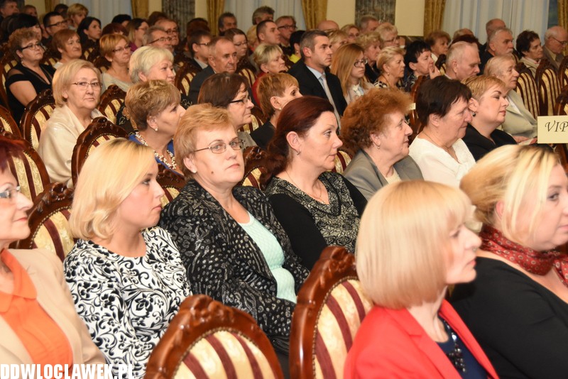 W Drodze do La Scali w Pałacu Bursztynowym