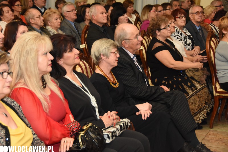 W Drodze do La Scali w Pałacu Bursztynowym
