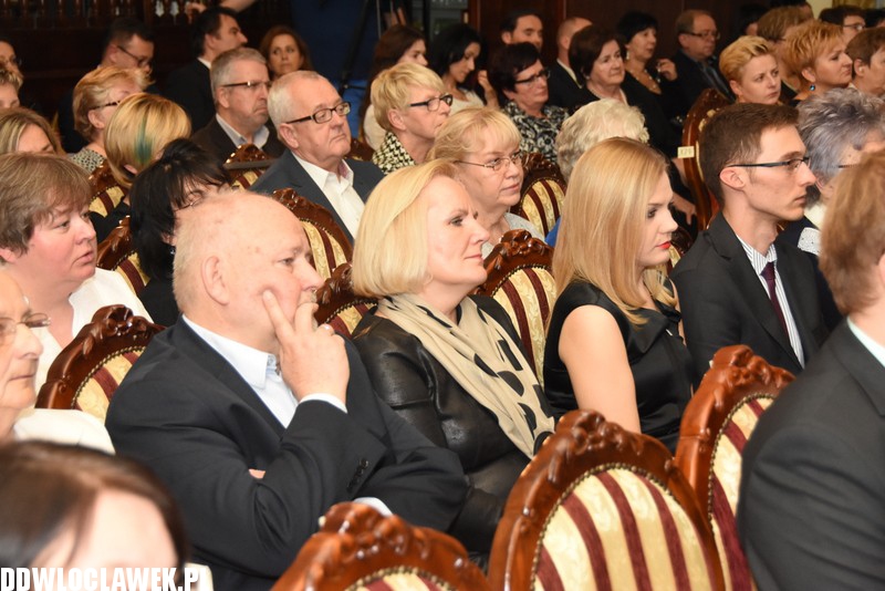 W Drodze do La Scali w Pałacu Bursztynowym