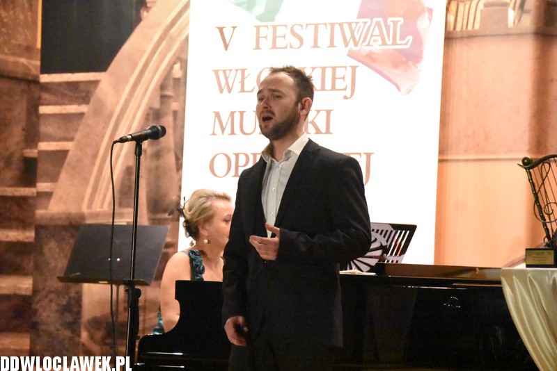 W Drodze do La Scali w Pałacu Bursztynowym