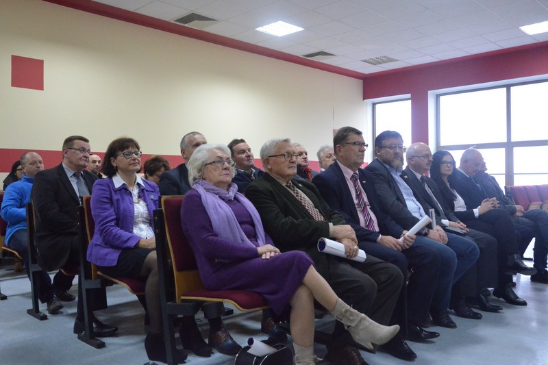 Radna PiS pokazała, kto ją popiera