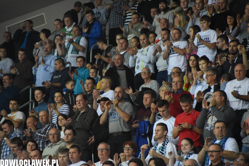 Kibice na meczu Anwil - Turów