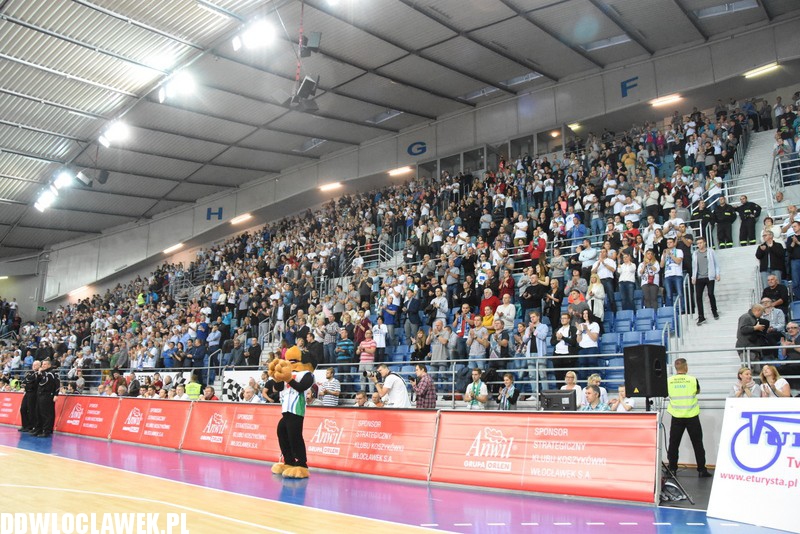 Kibice na meczu Anwil - Turów