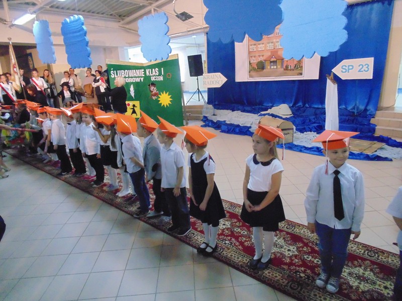 Ślubowanie w SP 23