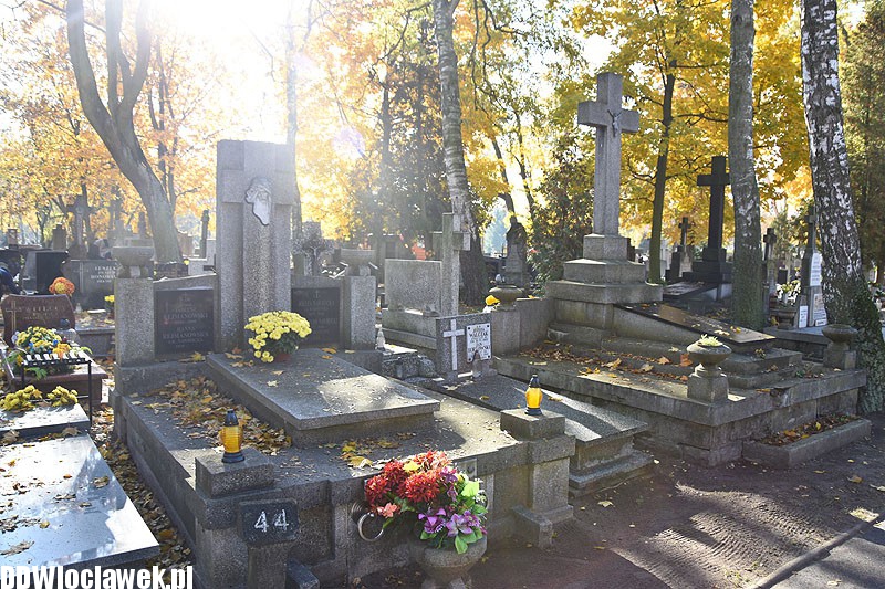 Przygotowania do Wszystkich Świętych