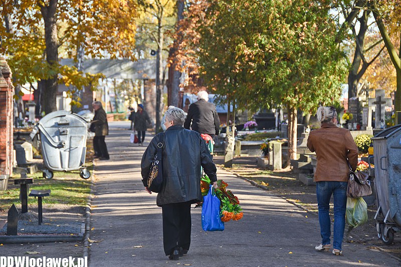 Przygotowania do Wszystkich Świętych