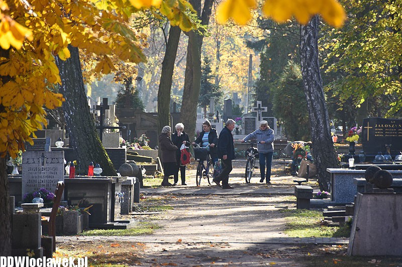 Przygotowania do Wszystkich Świętych