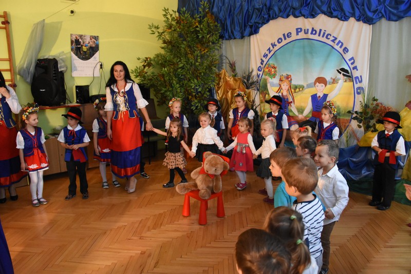 Pasowanie na przedszkolaka w PP nr 26
