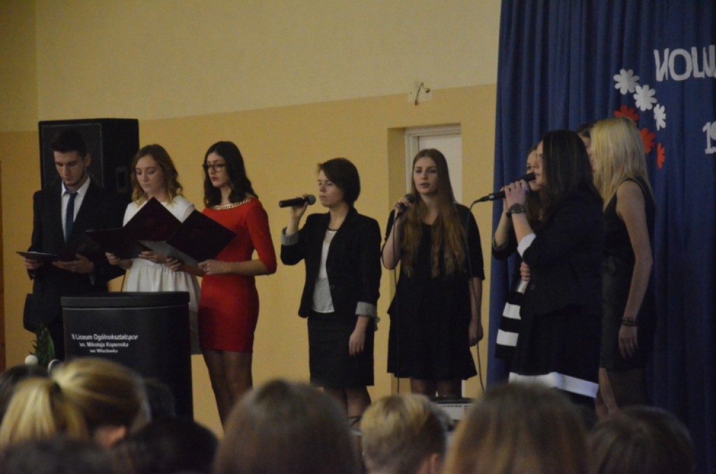 Obchody 11 listopada w Koperniku