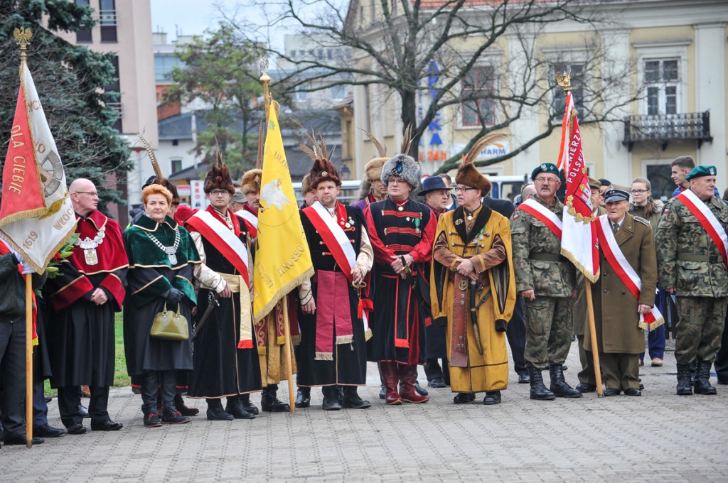 Obchody święta Niepodległości na Placu Wolności