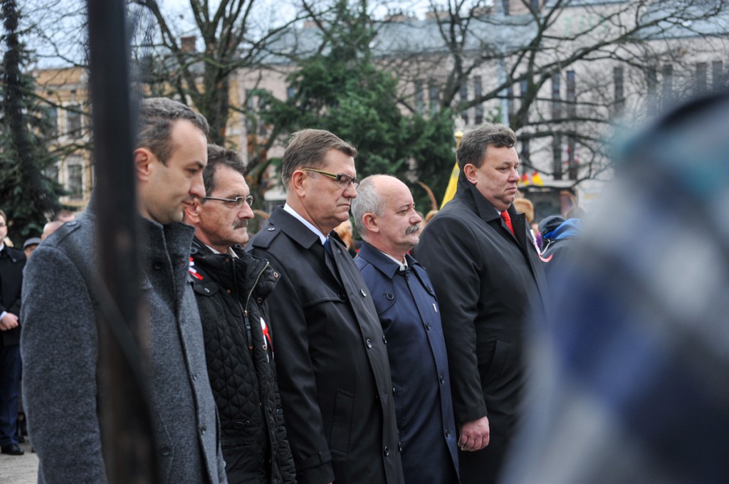 Obchody święta Niepodległości na Placu Wolności
