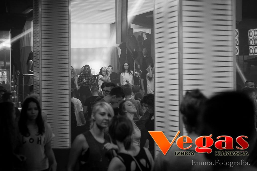 Wtorek w klubie Vegas część I