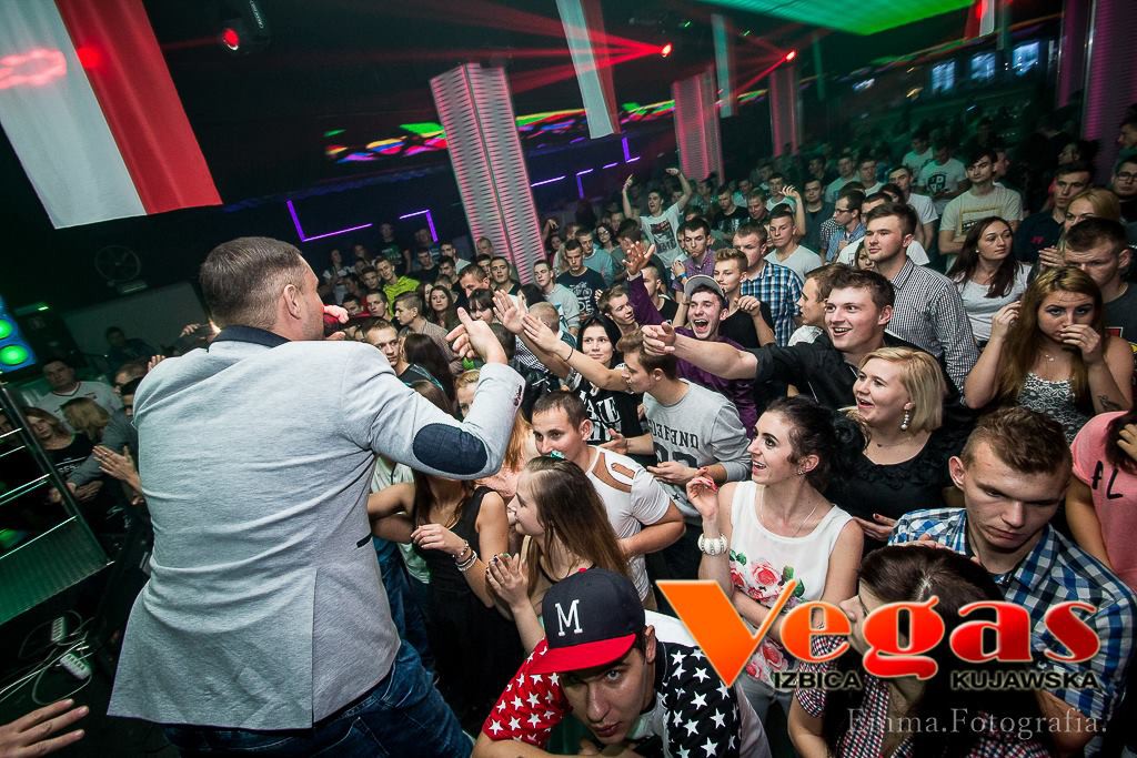 Wtorek w klubie Vegas część I