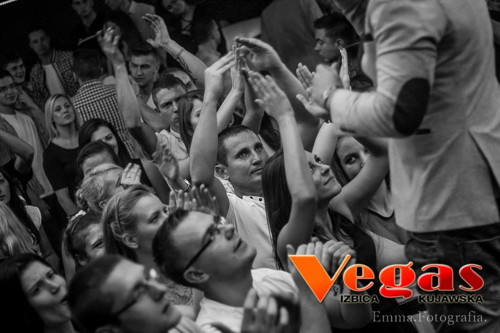 Wtorek w klubie Vegas część I