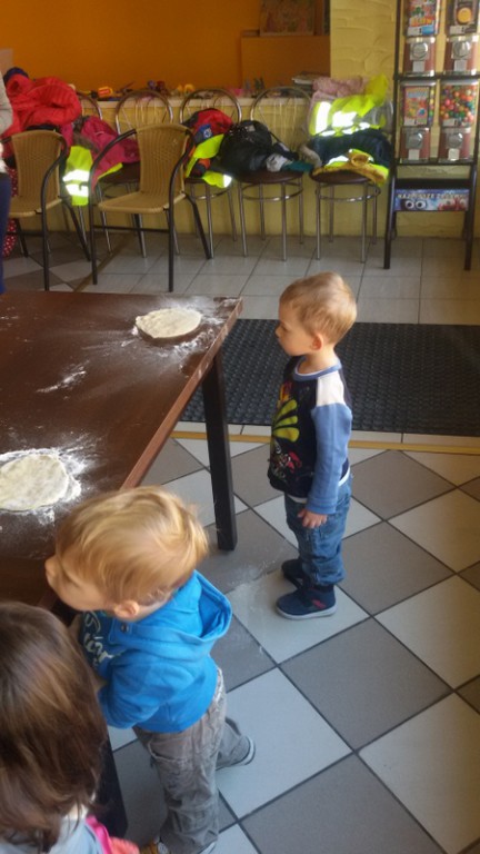 Zajęcia dla dzieci w pizzerii Neapol