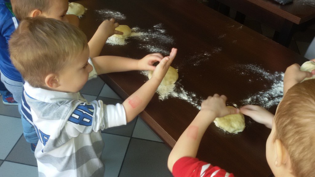 Zajęcia dla dzieci w pizzerii Neapol