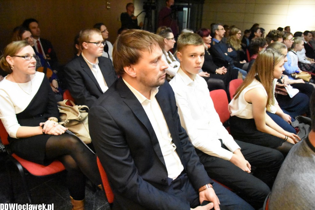 Wręczenie aktów stypendialnych