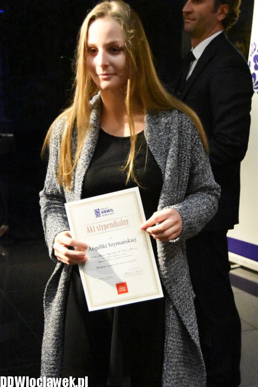 Wręczenie aktów stypendialnych