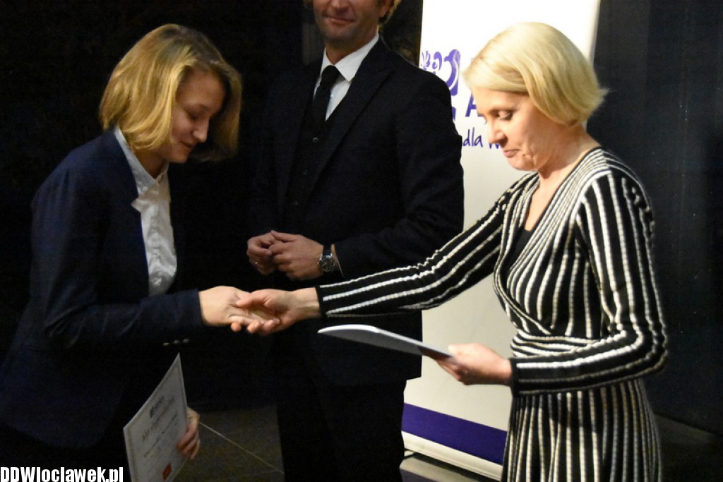 Wręczenie aktów stypendialnych
