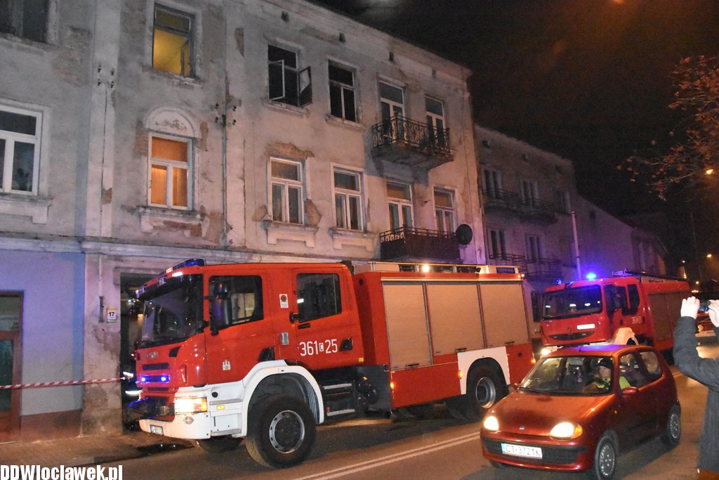 Pożar w kamienicy przy ulicy Brzeskiej