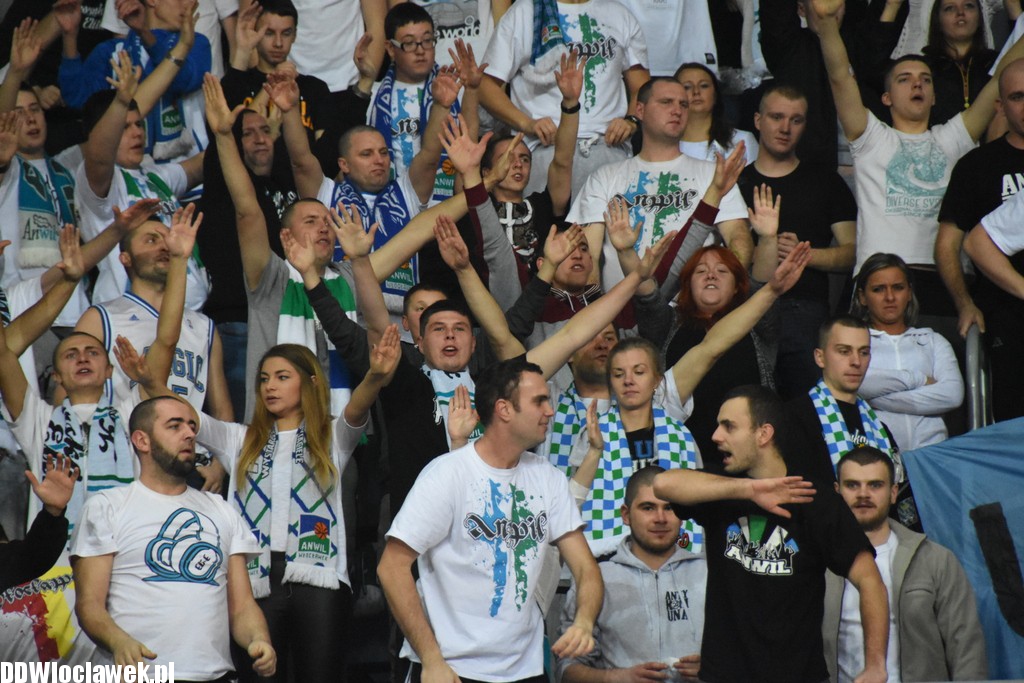 Kibice na meczu Anwil - Śląsk