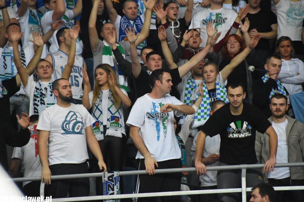 Kibice na meczu Anwil - Śląsk