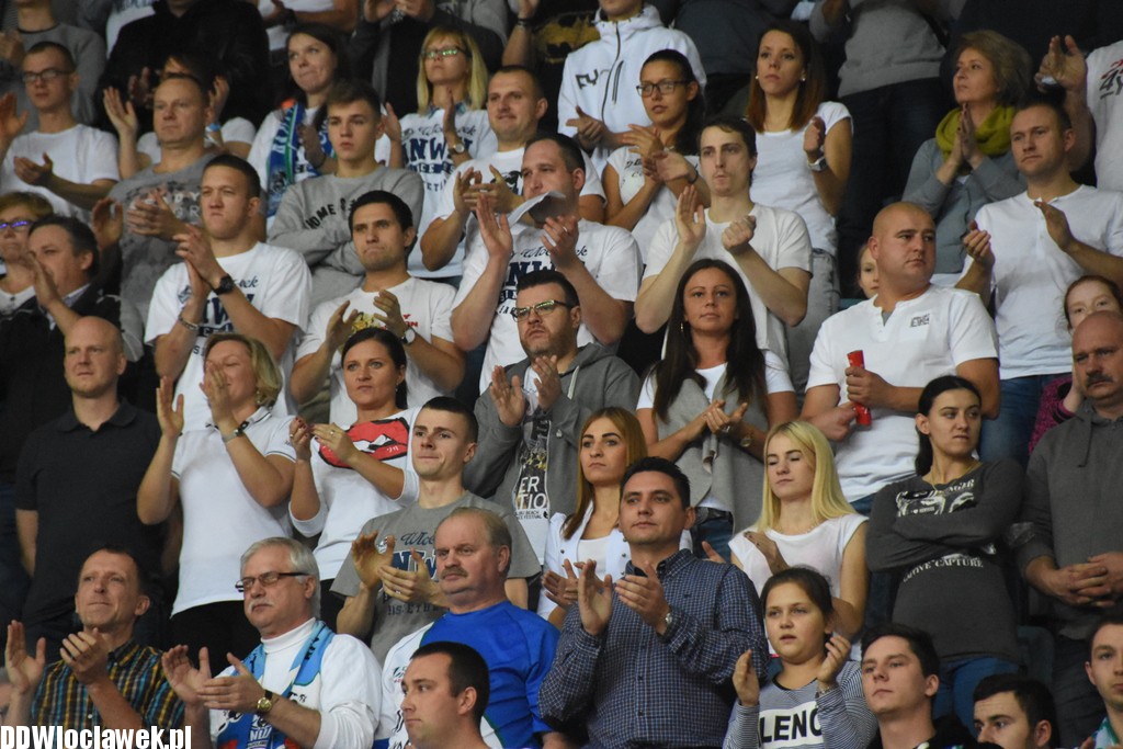 Kibice na meczu Anwil - Śląsk