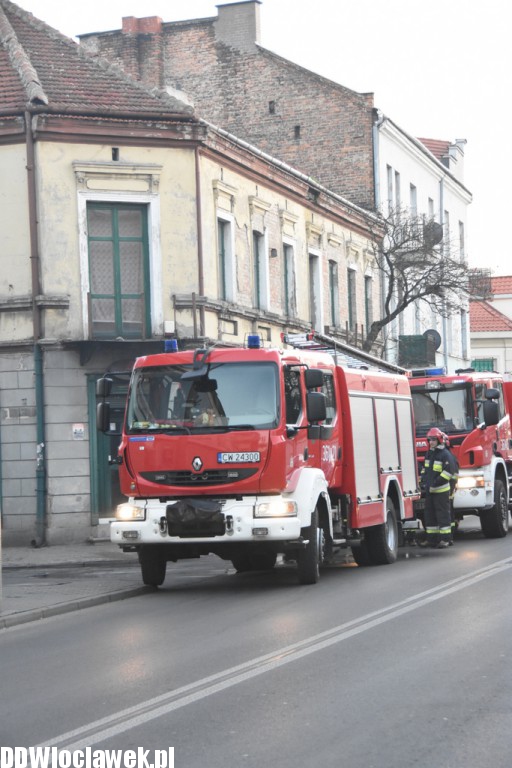 Strażnicy miejscy uratowali bezdomnych