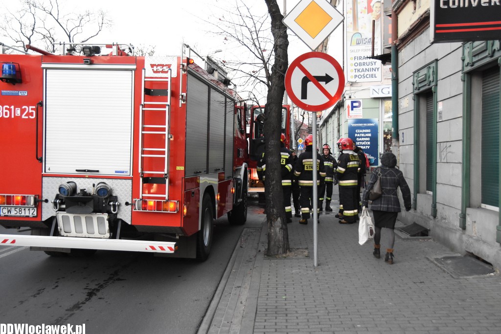 Strażnicy miejscy uratowali bezdomnych