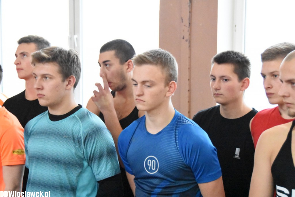 Eliminacje klas mundurowych w KSW