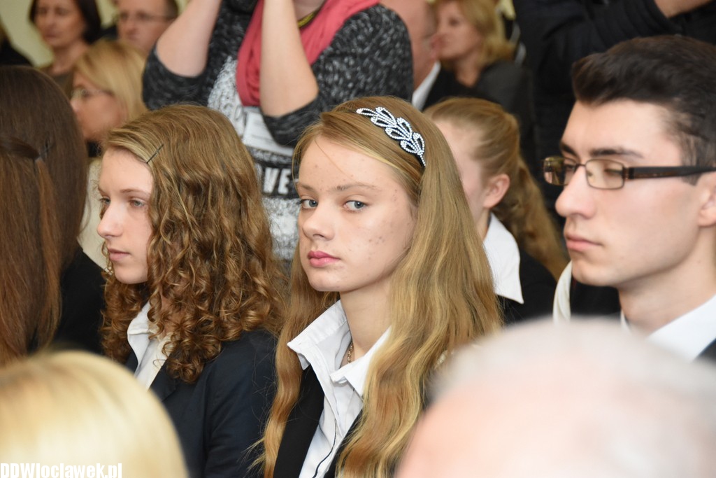 Wręczenie dyplomów stypendystom