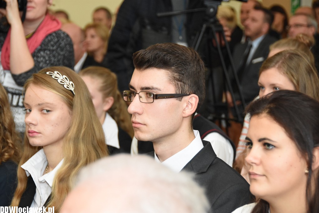 Wręczenie dyplomów stypendystom