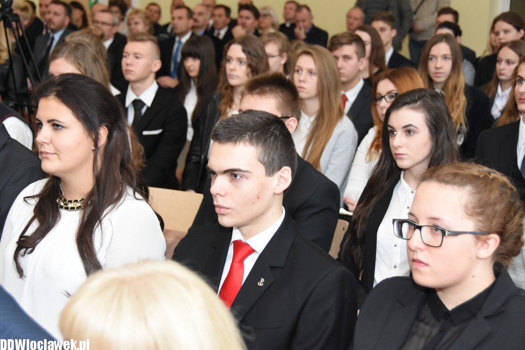 Wręczenie dyplomów stypendystom
